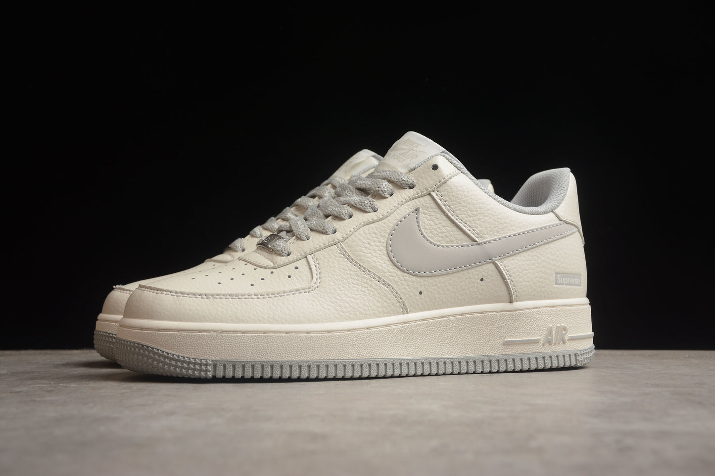 Supreme x Nk Air Force 1'07 Low SU0220-007
