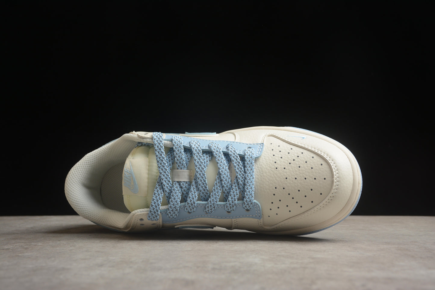 Supreme x Nk SB Dunk Low BB9866-001