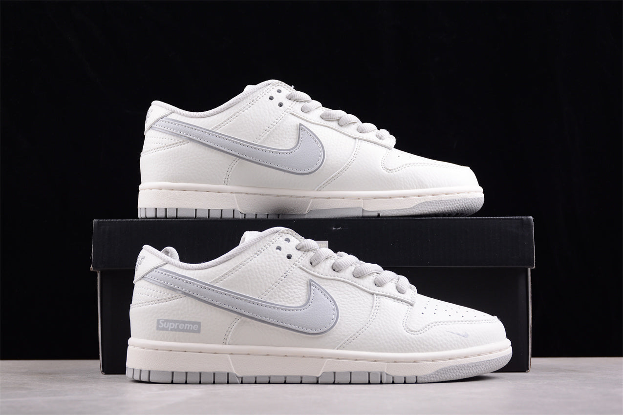 Supreme x Nk SB Dunk Low RM2308-233