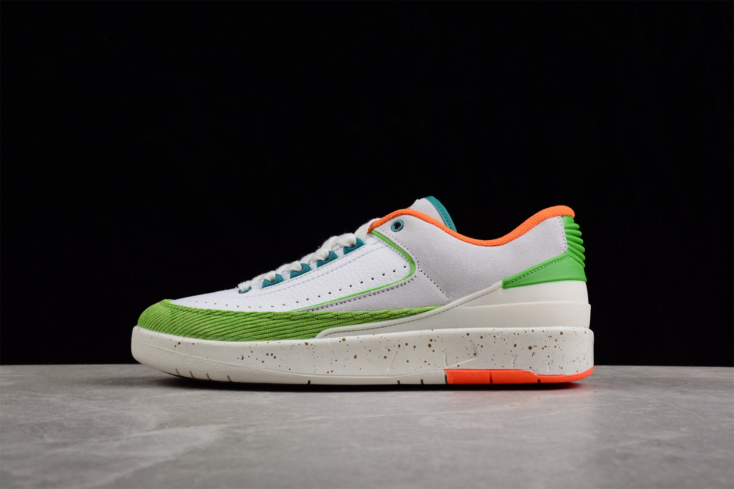 Titan x Air Jordan 2 Retro Low SP AJ2 DV6206-183