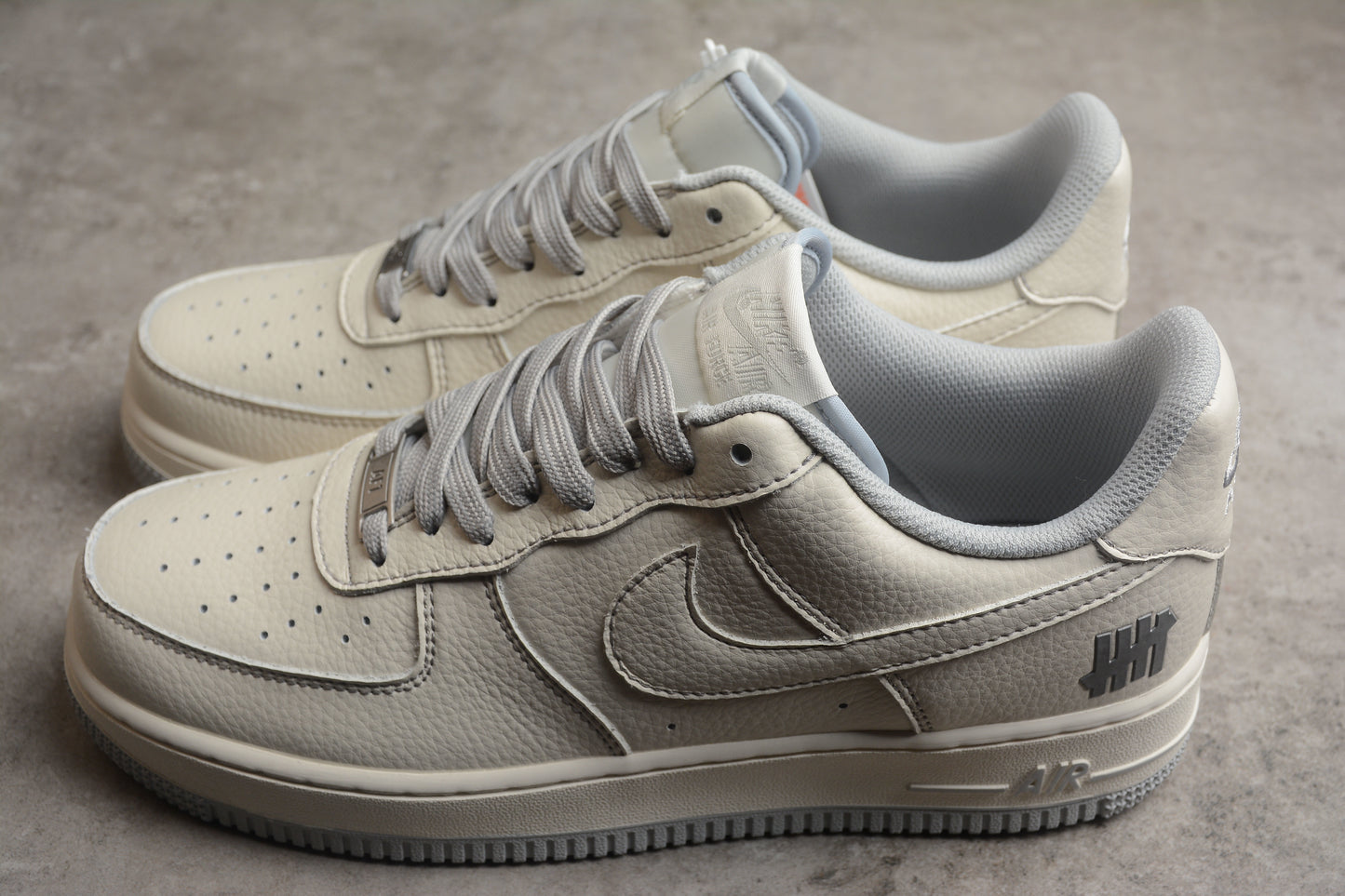 Undefeated x Nk Air Force 1'07 Low UN1988-666
