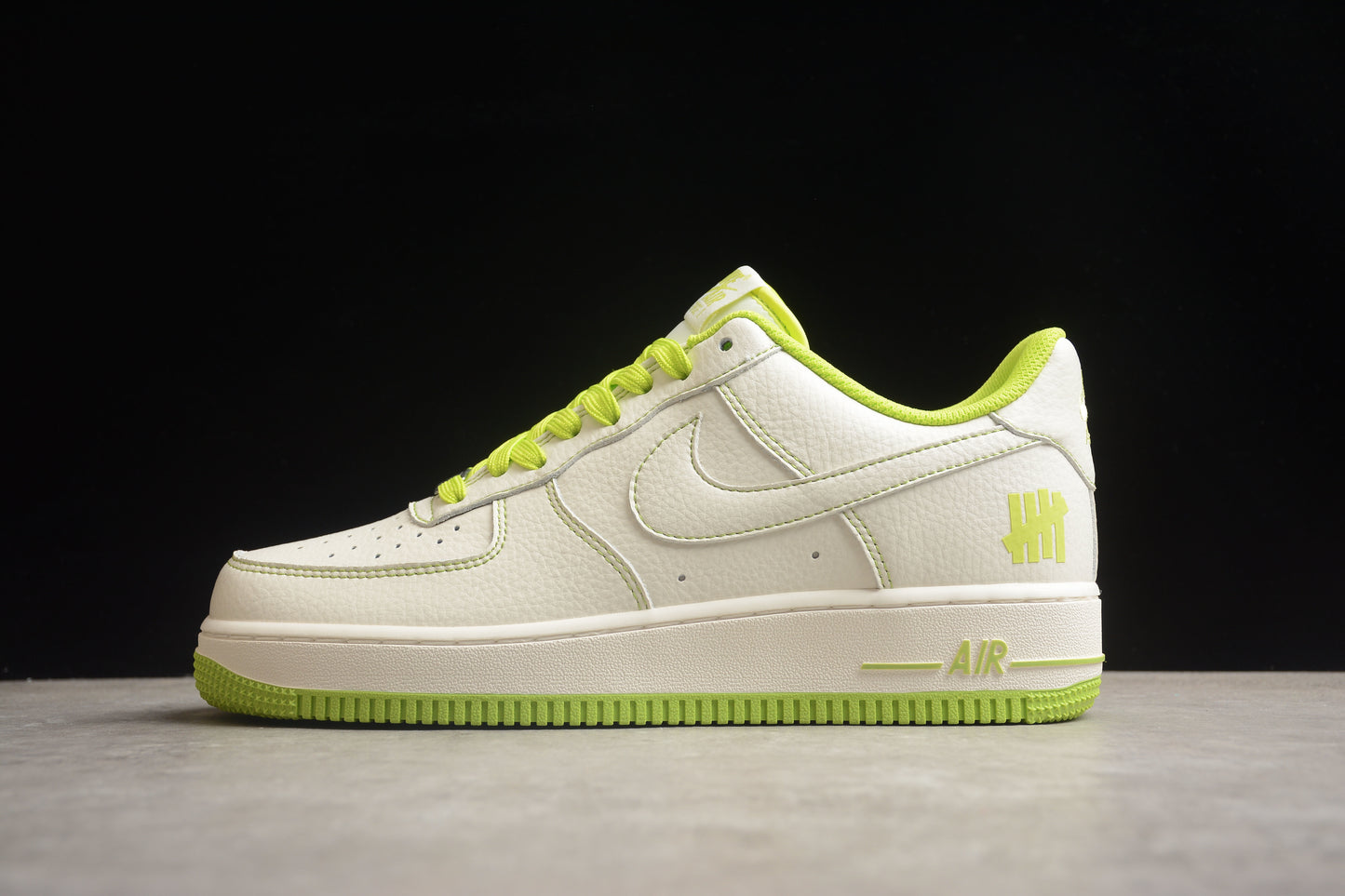 Undefeated x Nk Air Force 1'07 Low UN1988-888