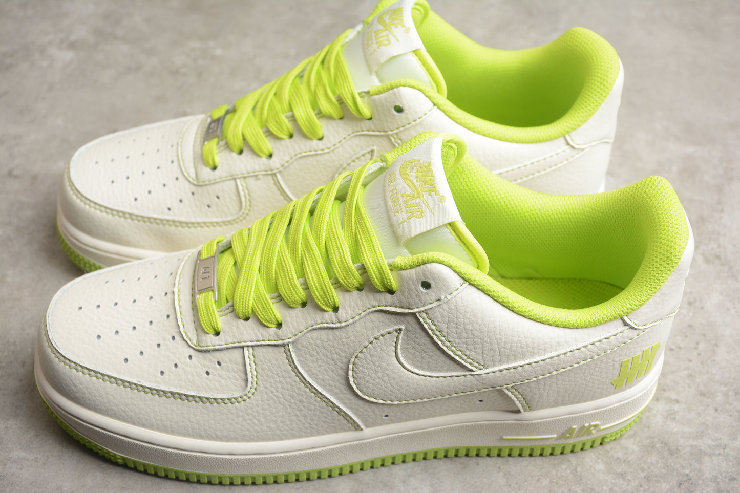 Undefeated x Nk Air Force 1'07 Low UN1988-888