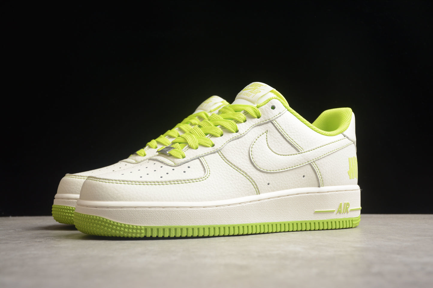 Undefeated x Nk Air Force 1'07 Low UN1988-888