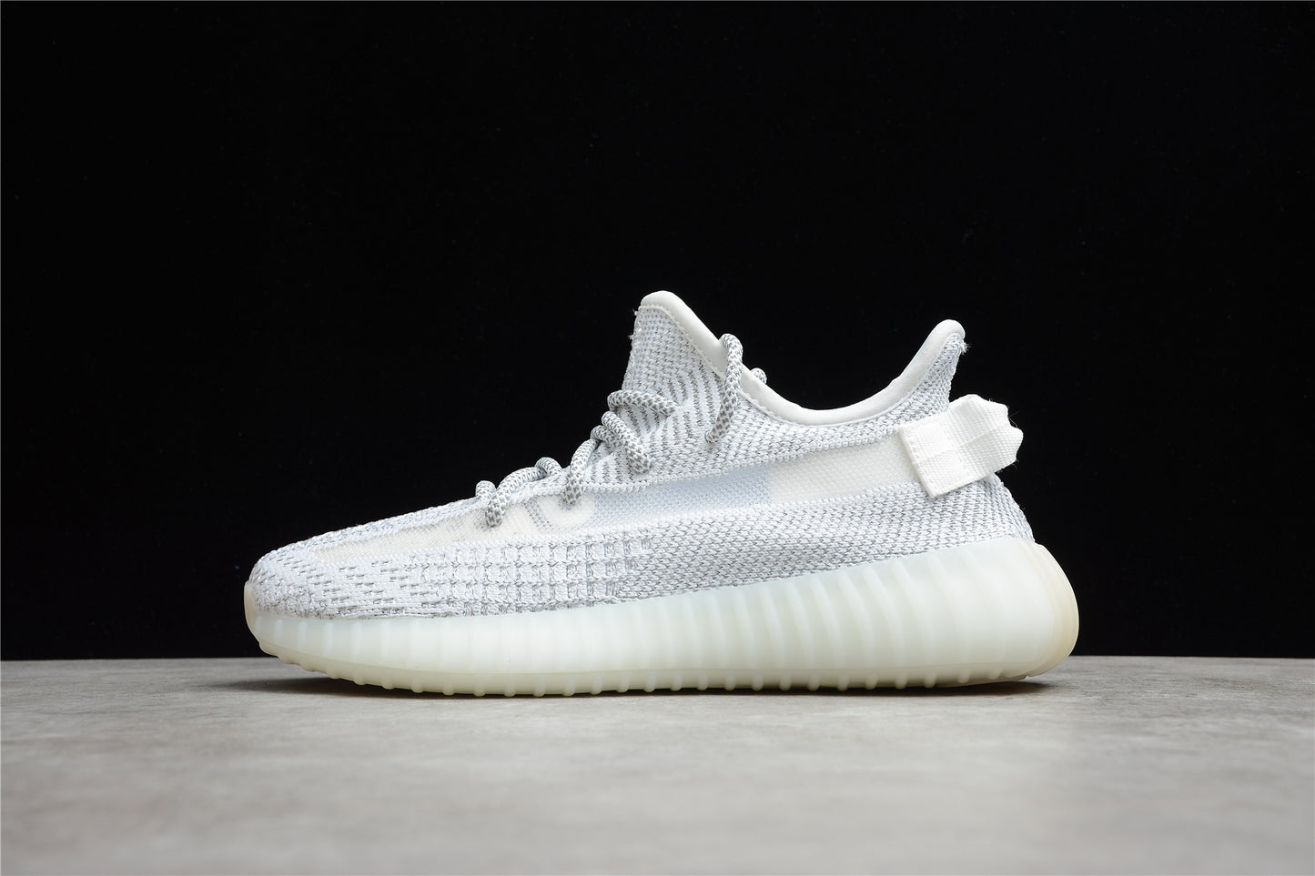 YEEZY BOOST 350 EF2367