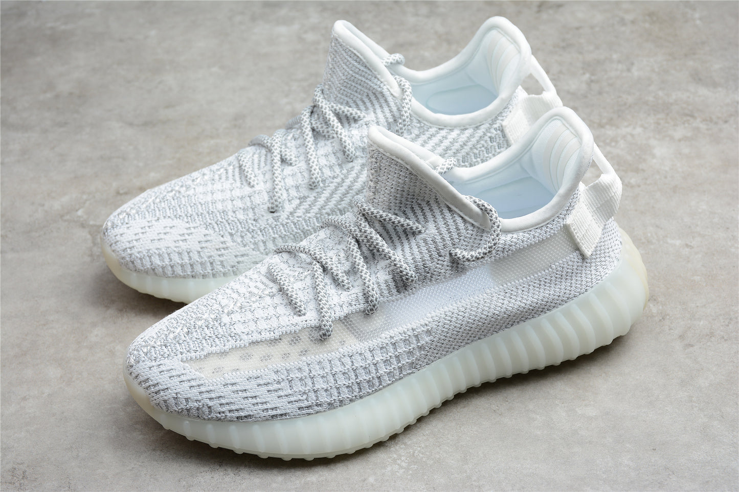 YEEZY BOOST 350 EF2367