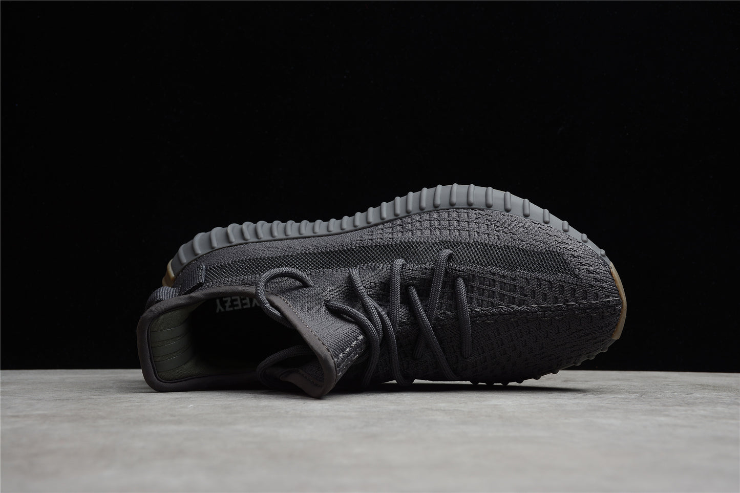 YEEZY BOOST 350 FY2903