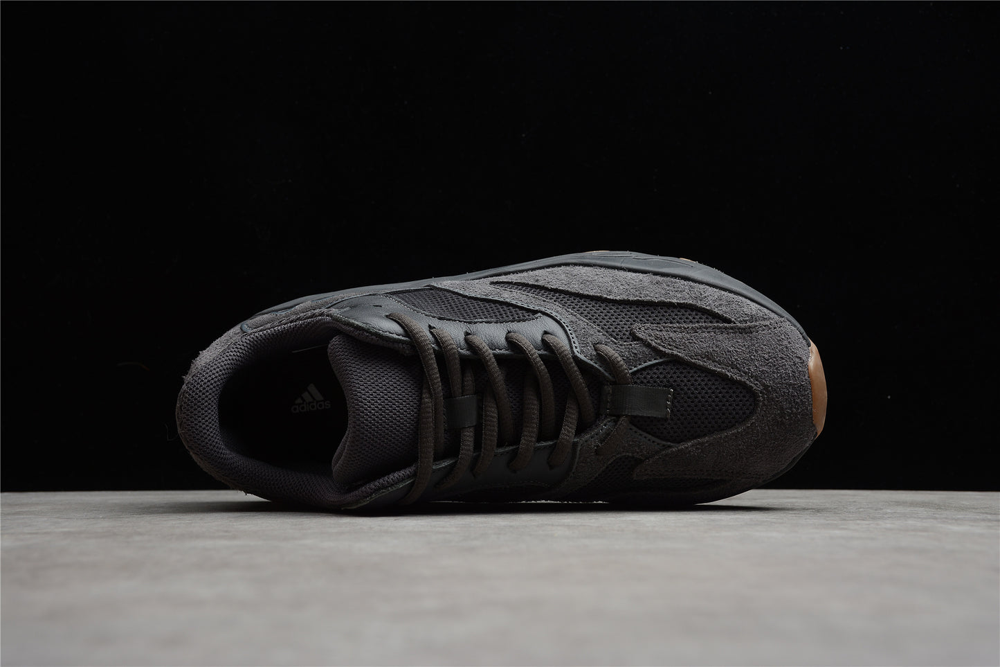 Yeezy Boost 700 Utility Black 700 FV5304