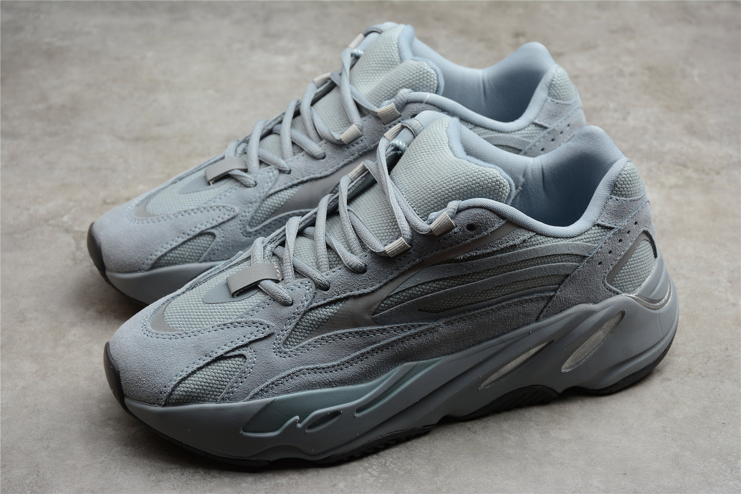 Yeezy Boost 700 V2 Hospital Blue FV8424