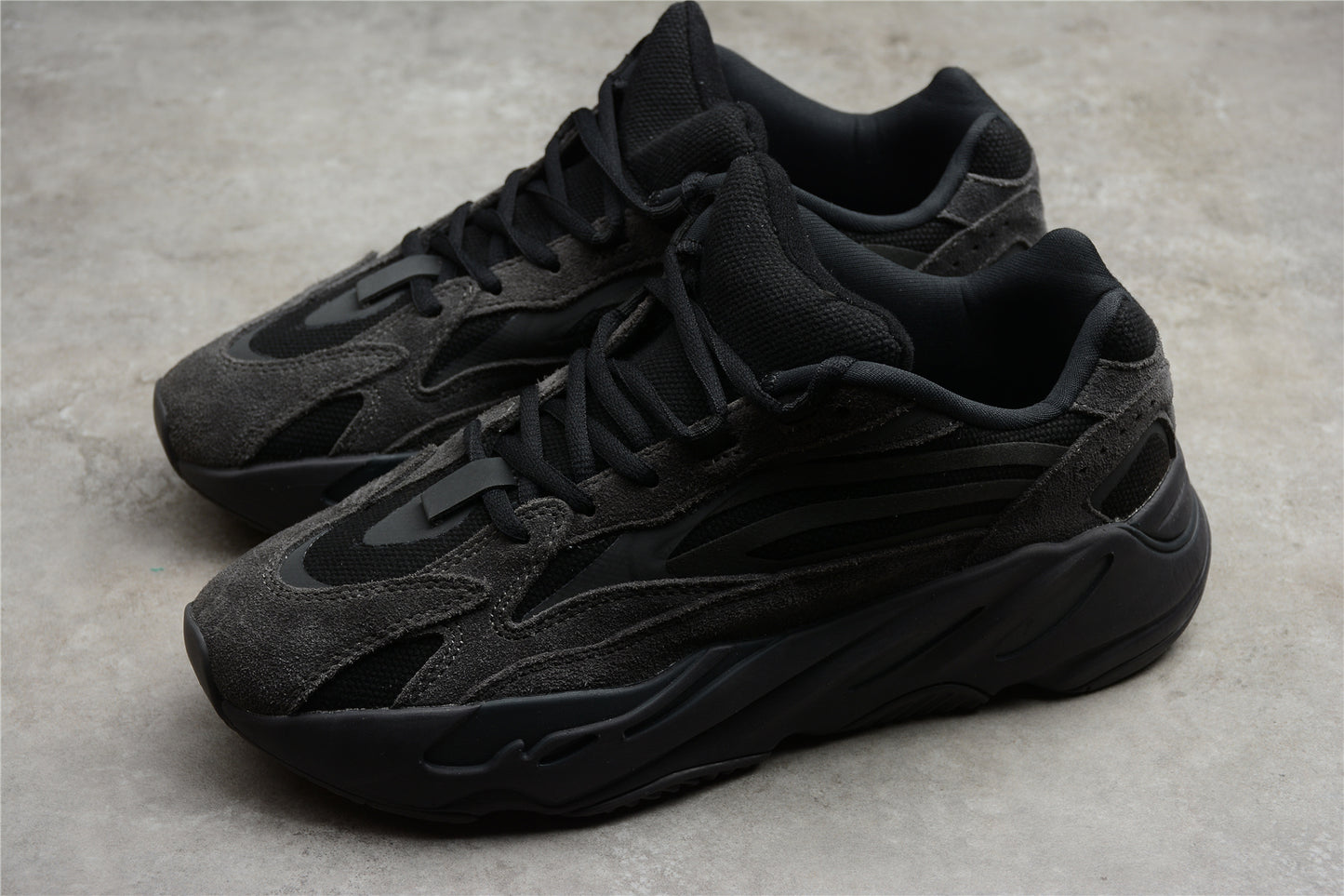 Yeezy Boost 700 V2 Vantage 700 FU6684