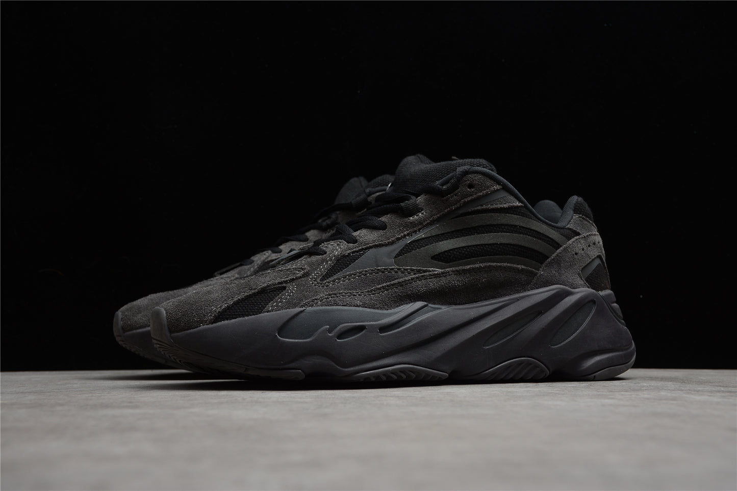 Yeezy Boost 700 V2 Vantage 700 FU6684