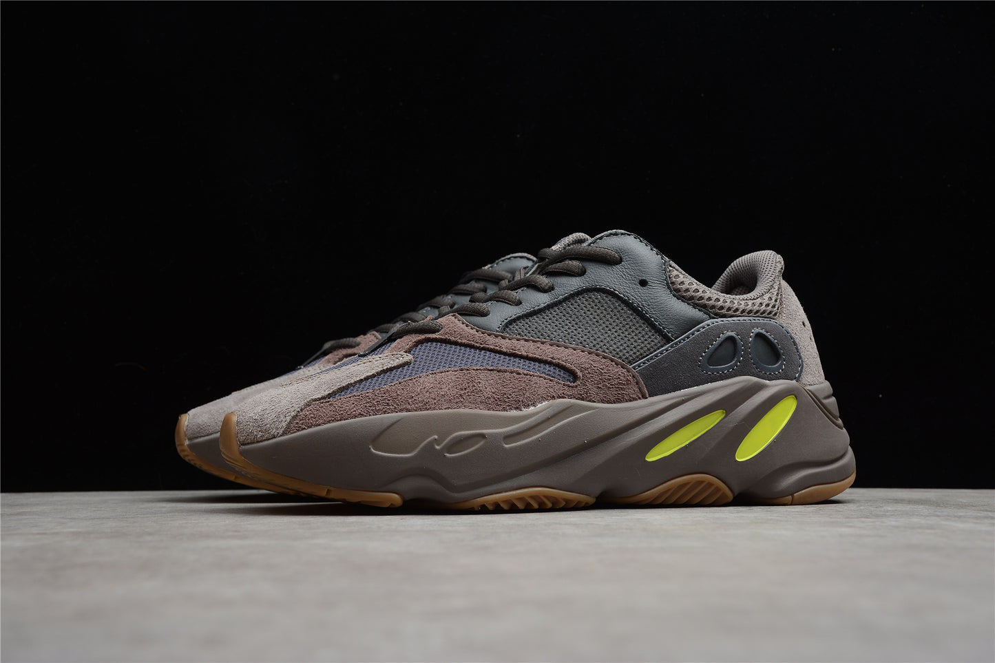 Yeezy Boost 70 Mauve EE9014