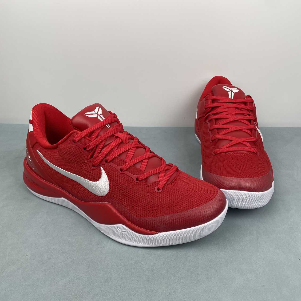 Nike Kobe VIII HF9550