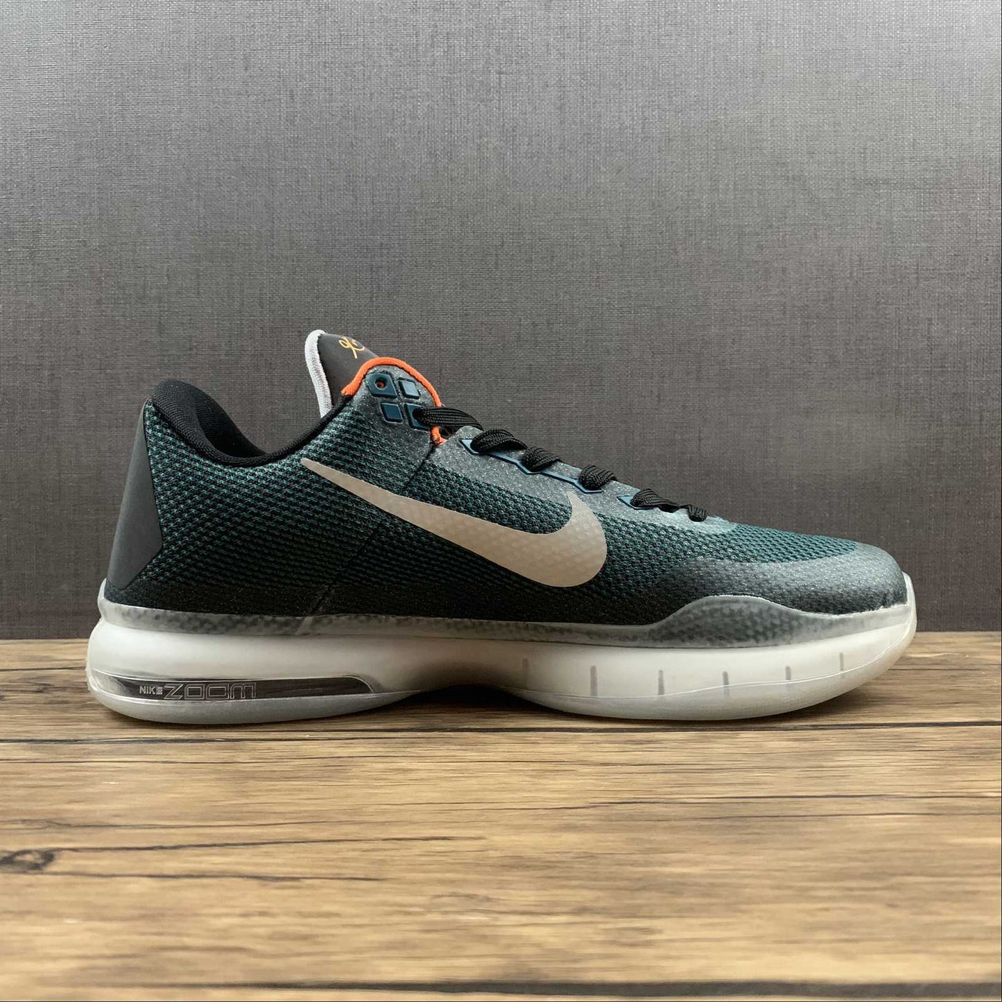 Nike Kobe PROTRO 705317