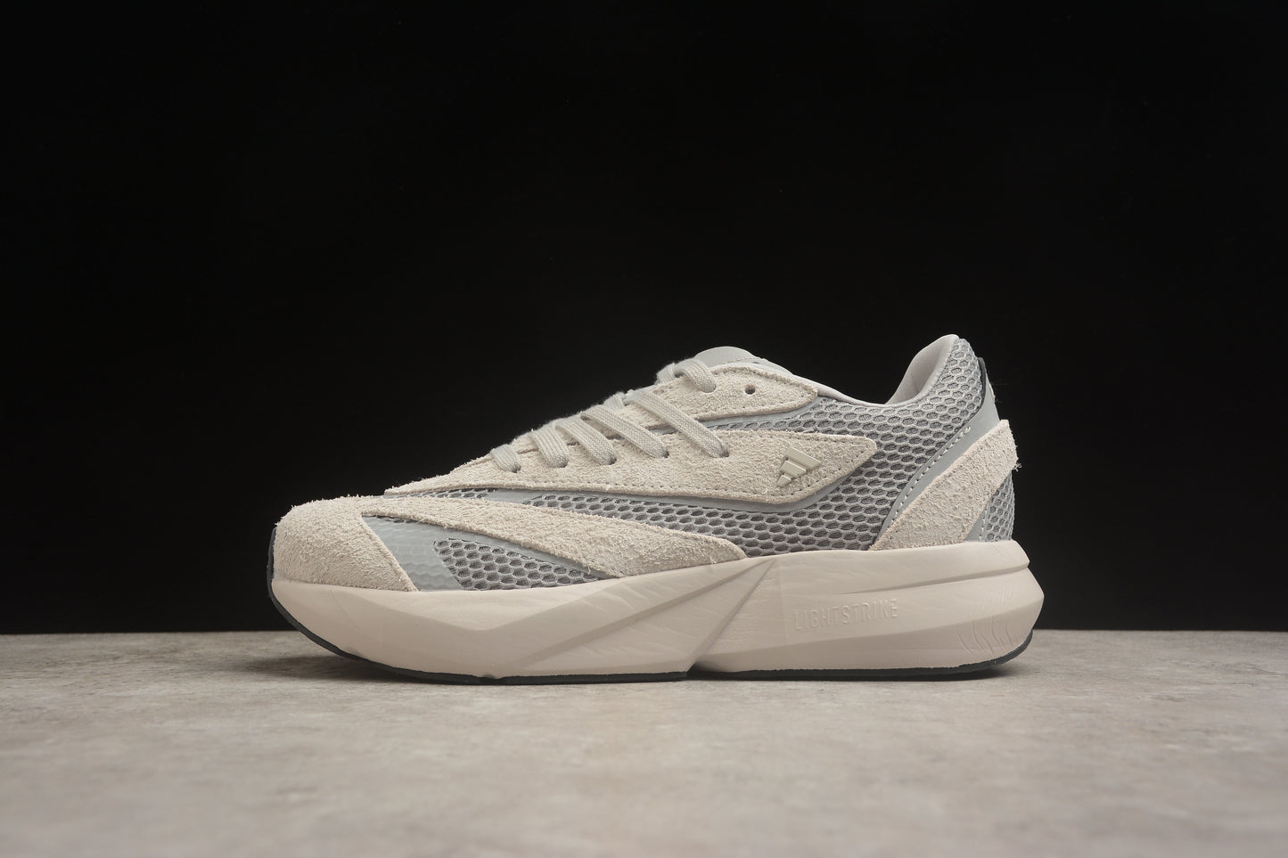 adidas LIGHTSTRIDE JQ9975
