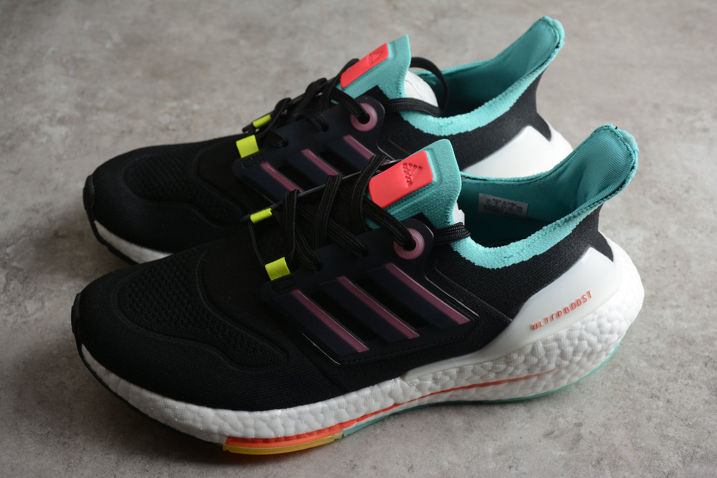 adidas ulrtra boost 22 GY4516