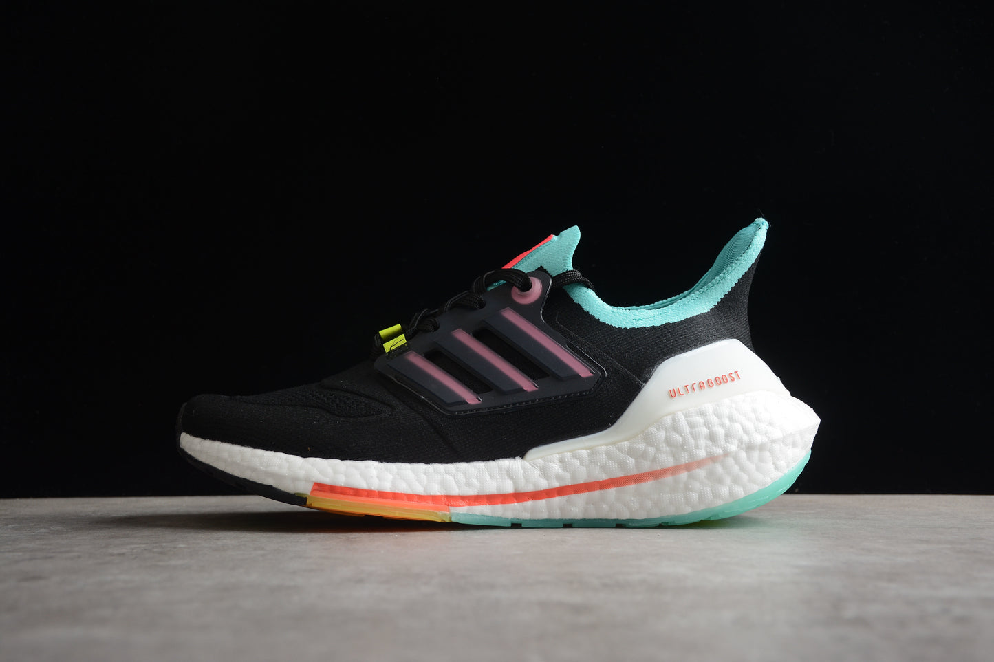 adidas ulrtra boost 22 GY4516