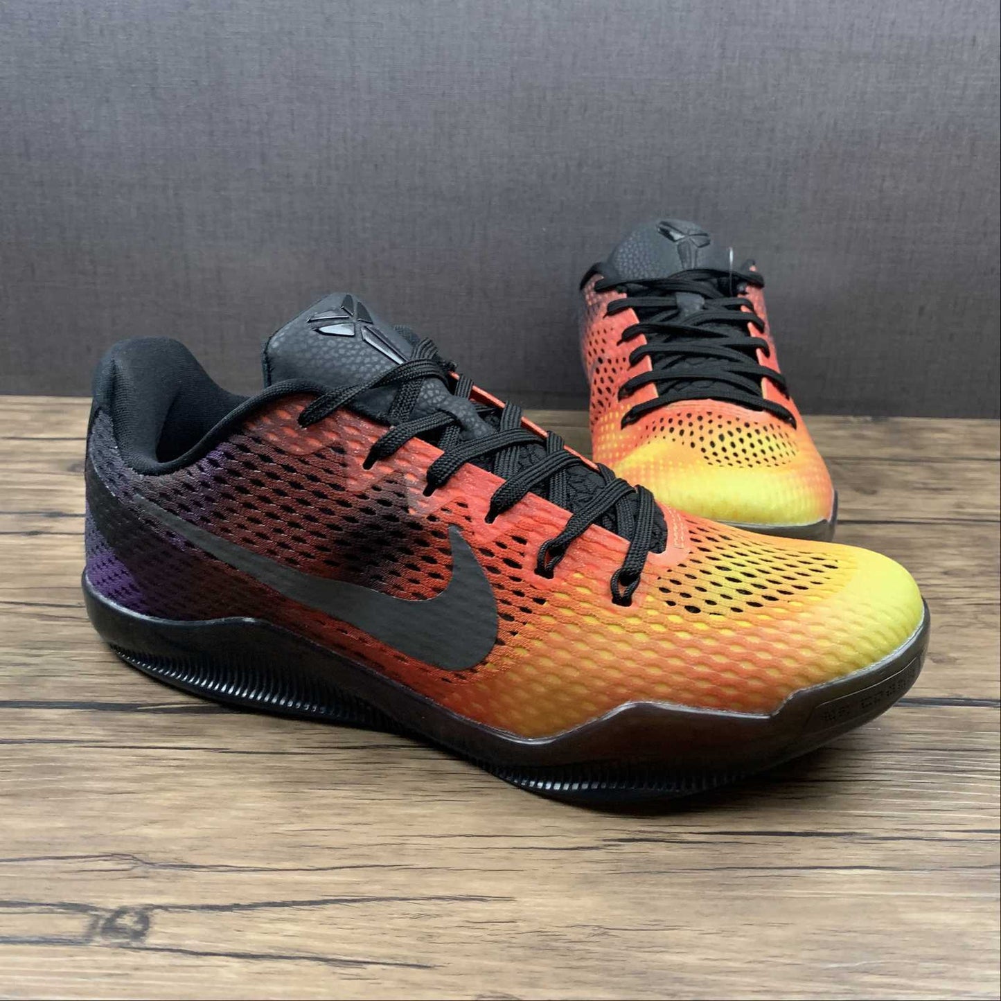 Kobe PROTRO 836184-805