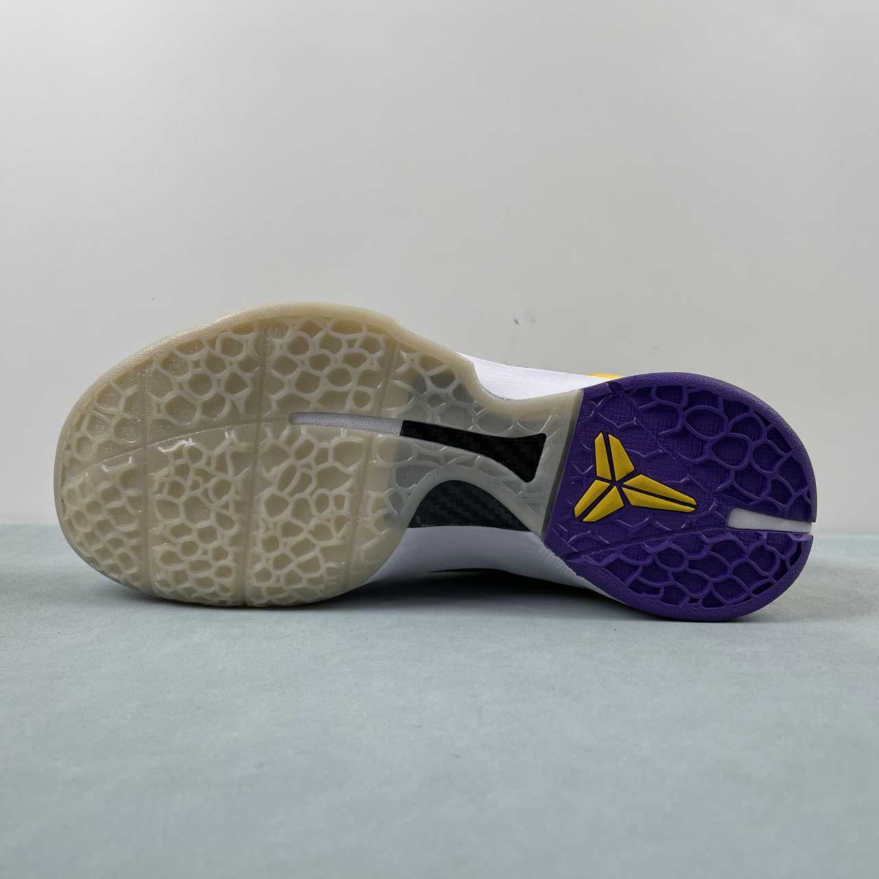 Nike Kobe CW2190