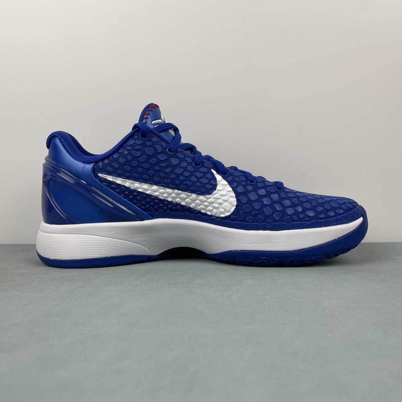 Nike Kobe CW2190-400