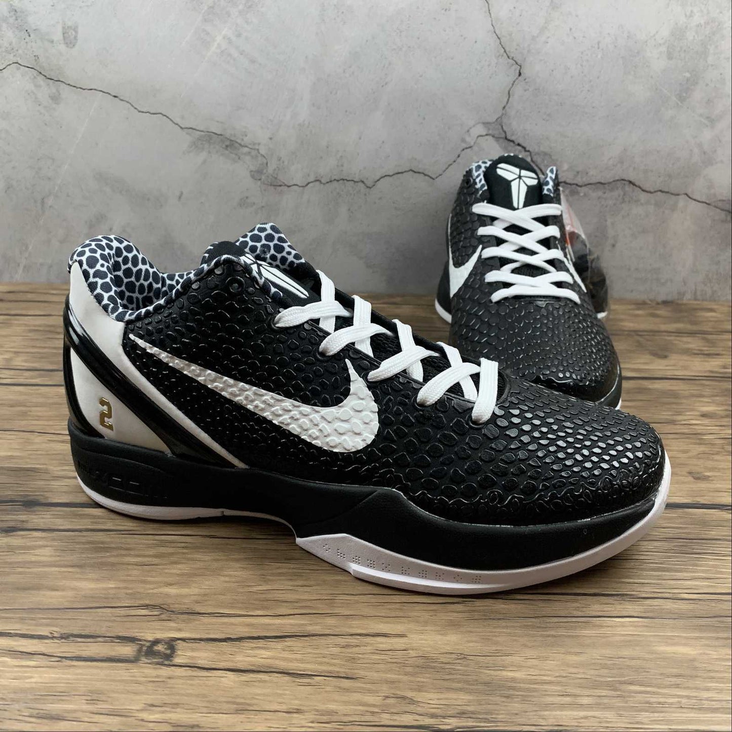 Kobe PROTRO CW2190-002