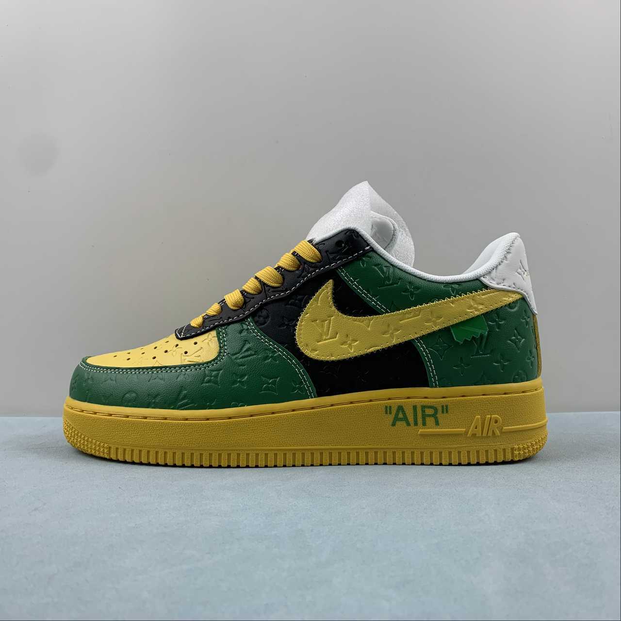 Nike Air Force 1