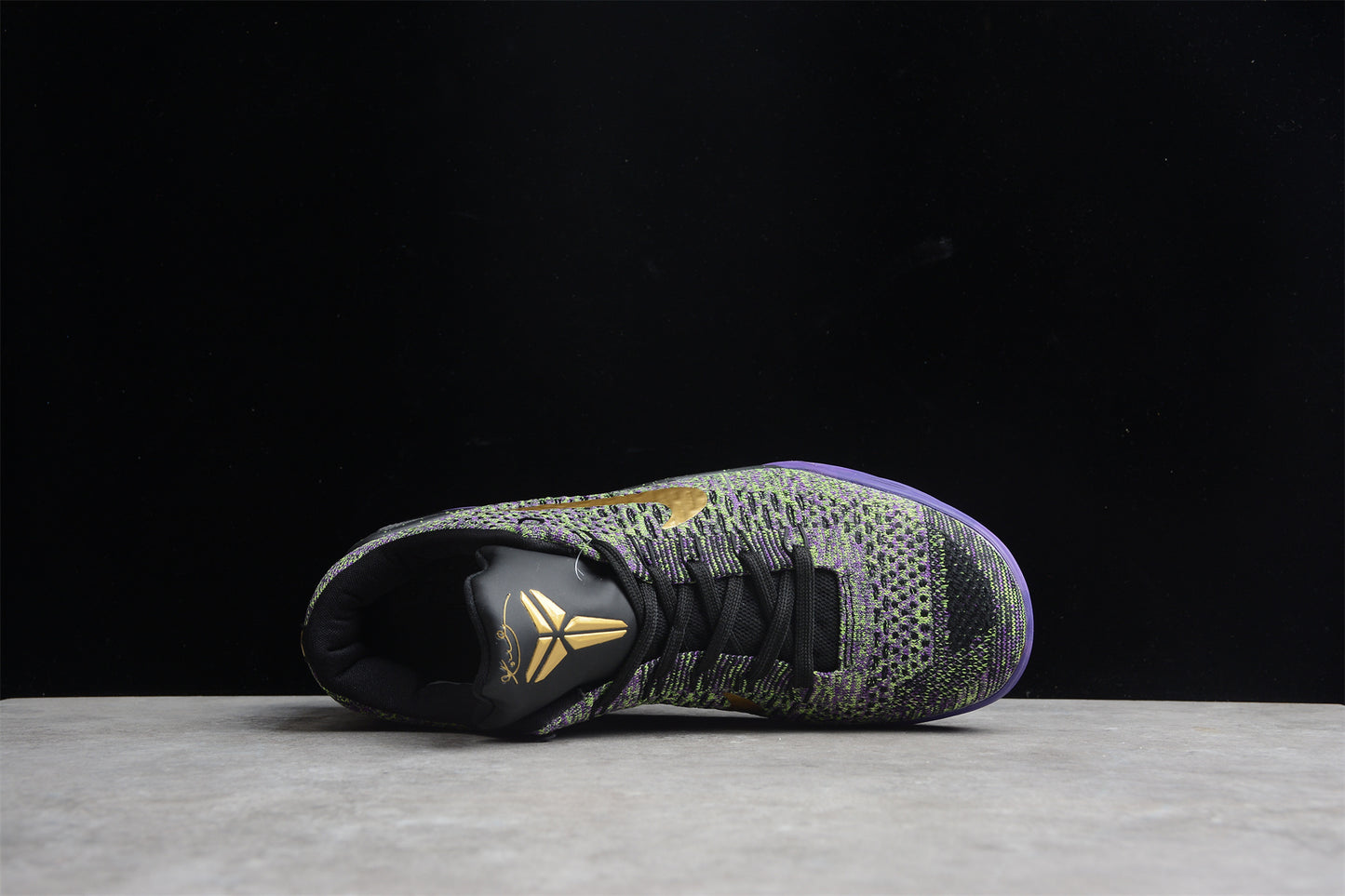 R26 NK Kobe 9 Low "Manba Moment" 677992-998