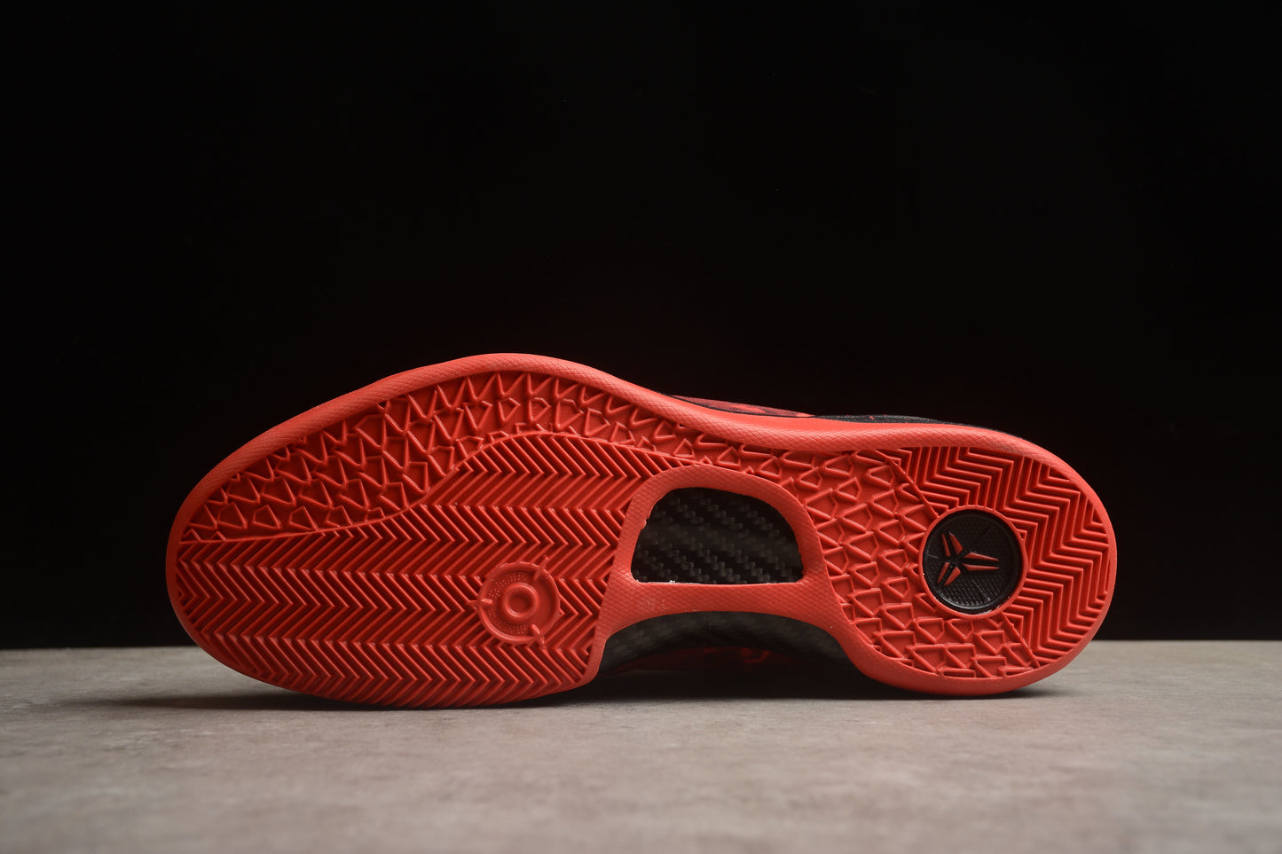 Nk Kobe 8 "SYSTEM" 555035-661