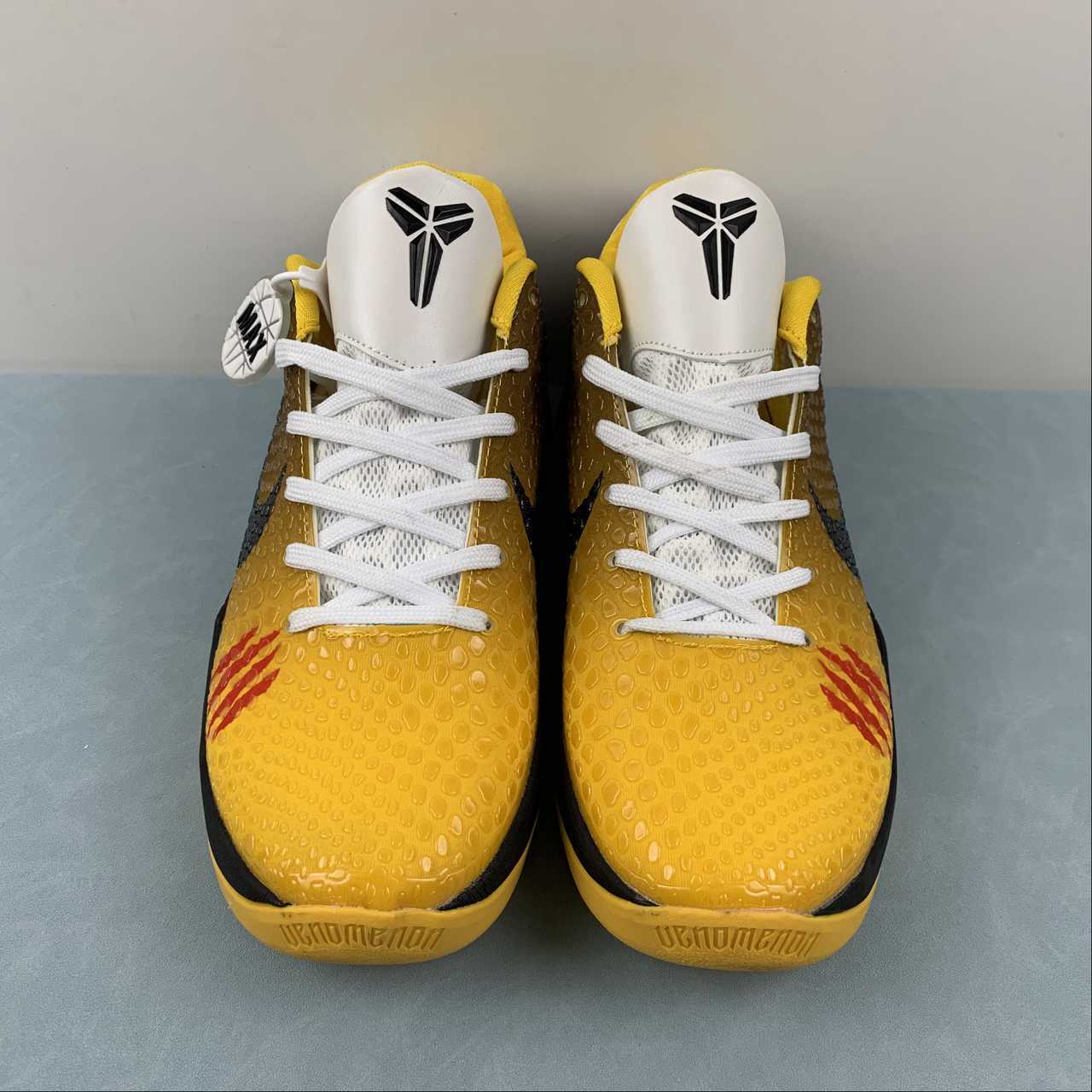 Nike Kobe CW2190