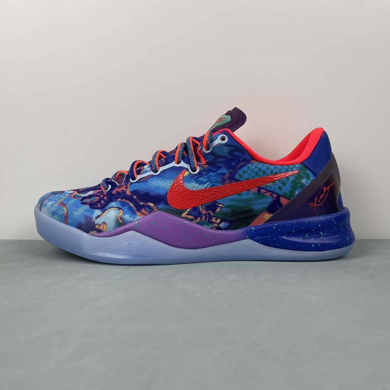Nike Kobe VIII HM9621-900