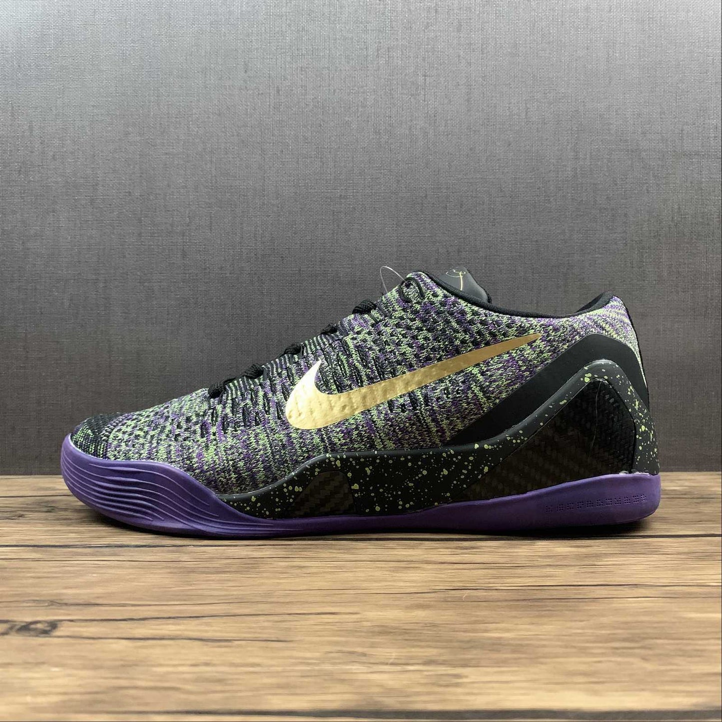 Kobe PROTRO 677992-998