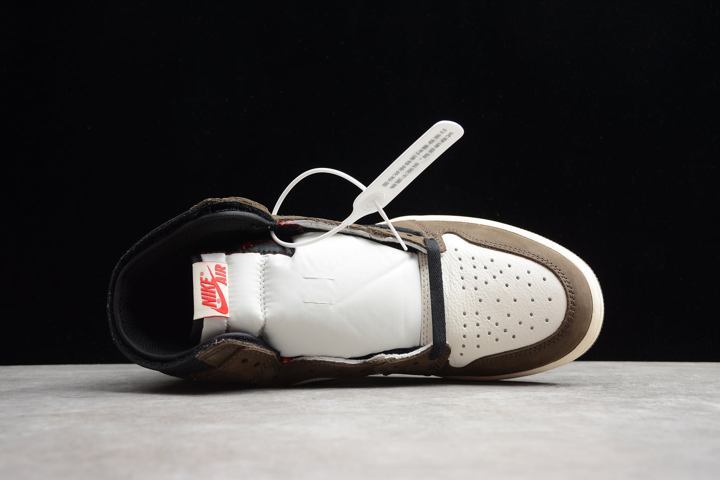 Air Jordan 1 Retro High OG (R45 CJ Premium Version