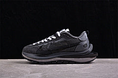 Sacai x Nk VaporWaffle 3.0 CV1363-105