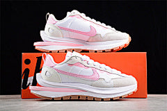 Sacai x Nk VaporWaffle 3.0 DD1875-116