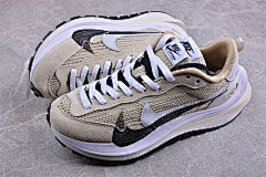 Sacai x Nk VaporWaffle 3.0 CV1363-108