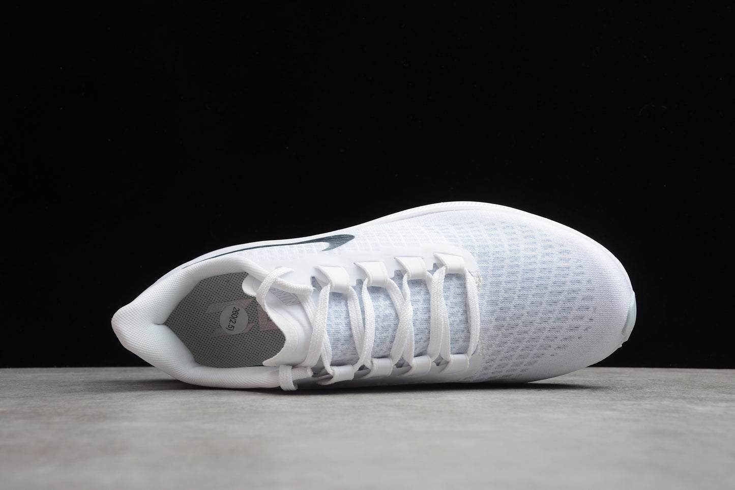 ZOOM 37 BQ9646-101