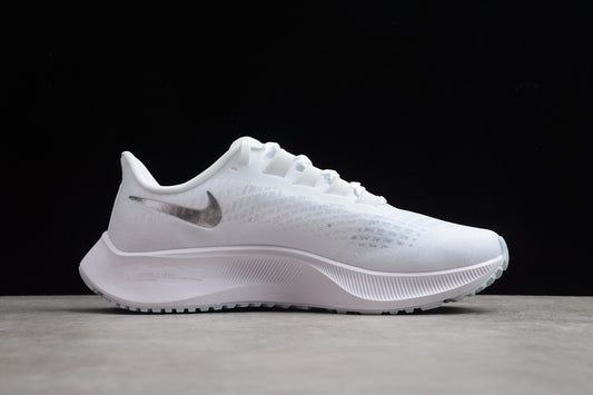 ZOOM 37 BQ9646-101