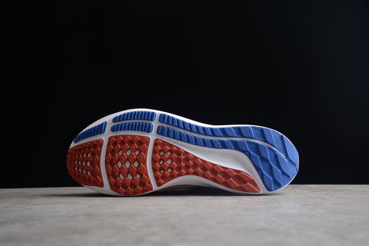Nike Air Zoom Pegasus 39 – DQ7885-100