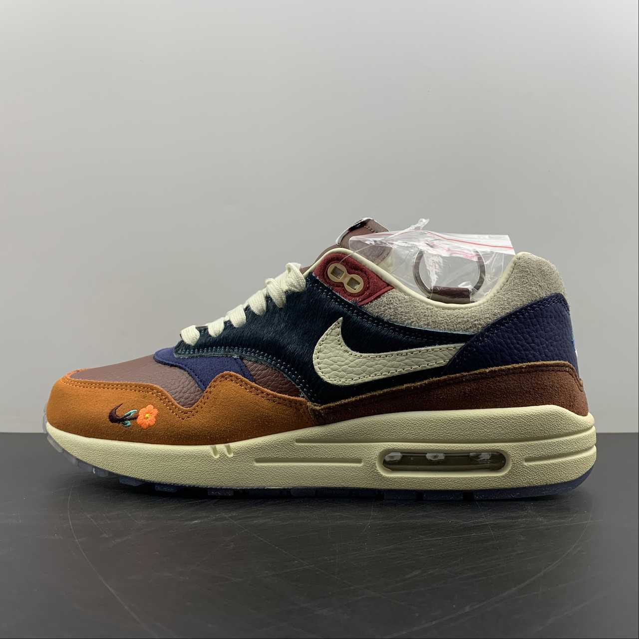 40USD Nike Air Max 1 DQ8475-800
