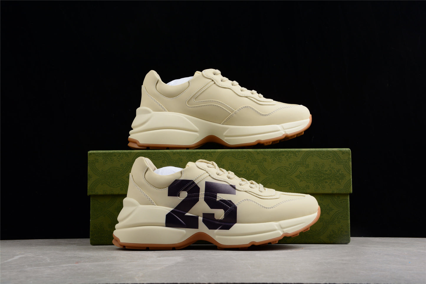 R50 Gucci Rhyton Vintage Trainer Sneaker 5D