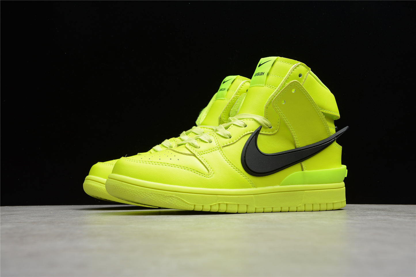 AMBUSH x Nike Dunk High “Flash Lime” – CU7544-300