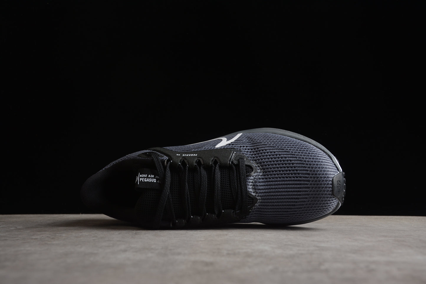 Nike Air Zoom Pegasus 40 – DV3854-106