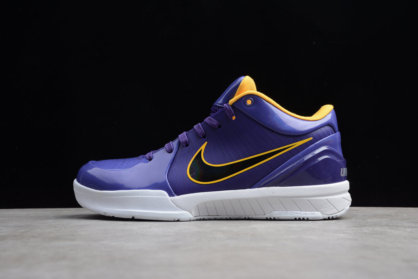 R23 Undefeated x Nike Kobe 4 Protro 'Lakers'  CQ3869-500