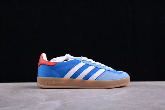 Ad  Gazelle Indoor IF9643