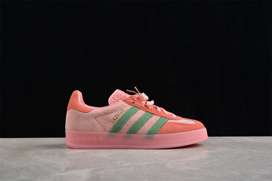 Ad Gazelle Indoor IG6782