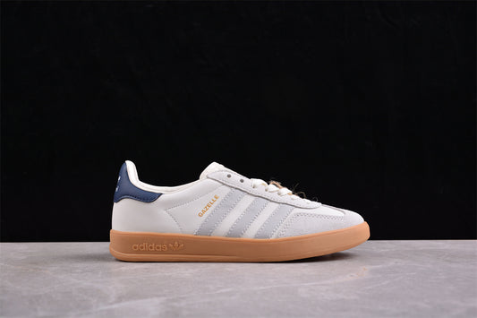Ad  Gazelle Indoor IH8547