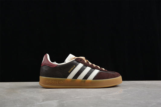 Ad  Gazelle Indoor JP5671
