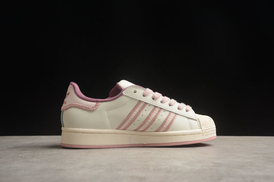 Ad Superstar W IE5528