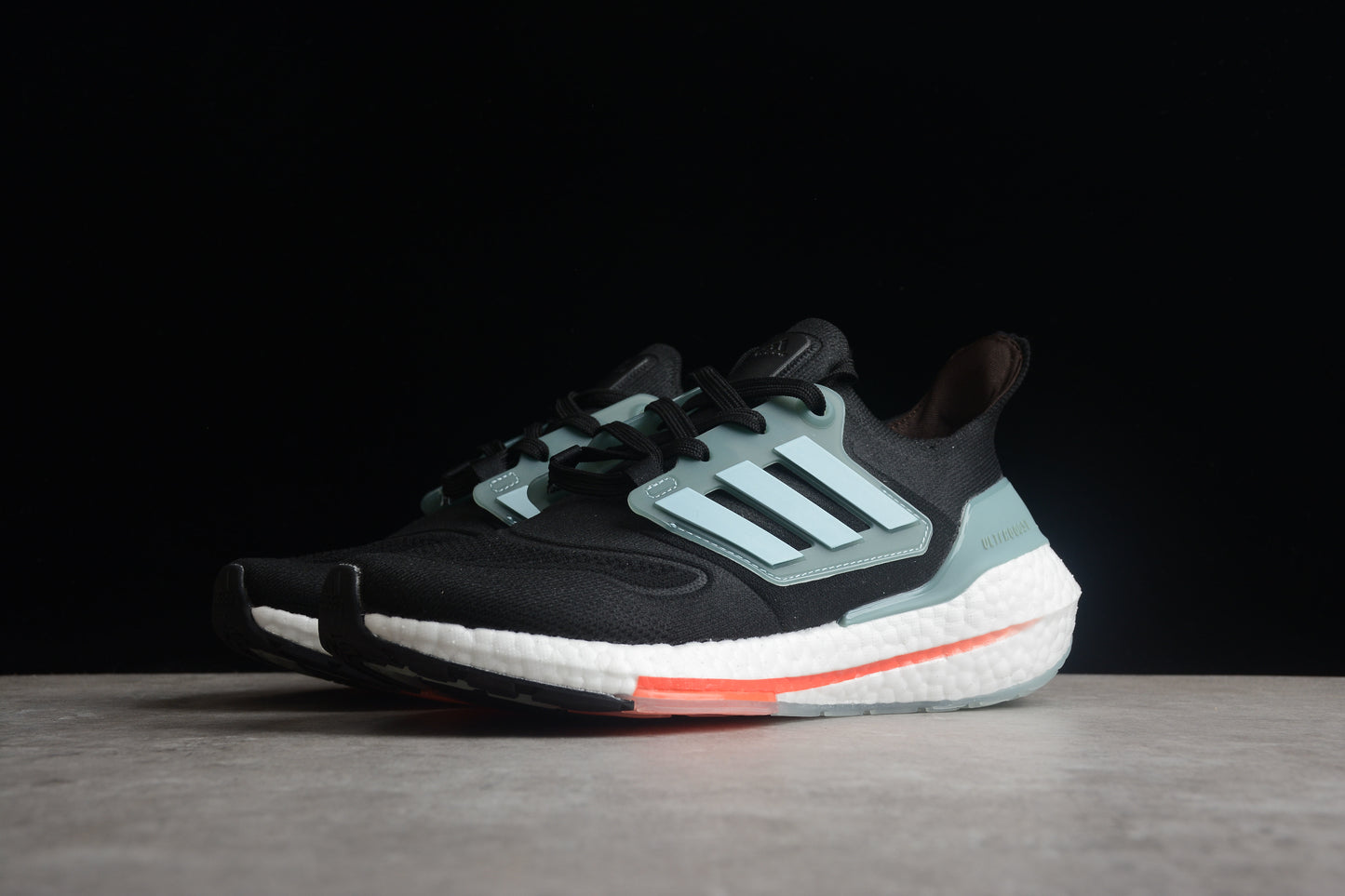 Ad Ultra Boost 22 Consortium GX3060