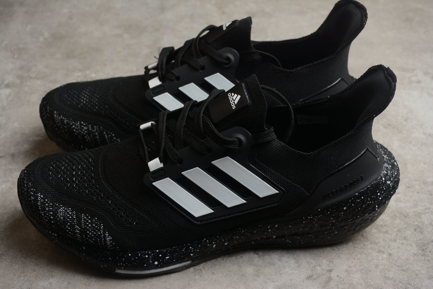 Ad Ultra Boost 22 Consortium HP3310